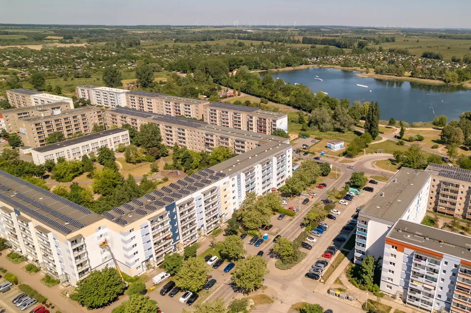 2 room apartment with 41 m² in Neubrandenburg – Photo 1