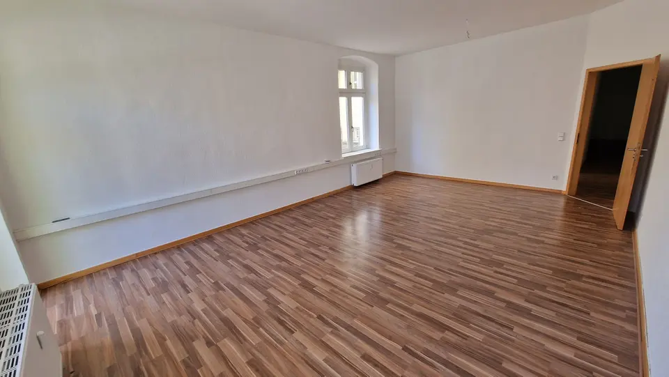 5 Zimmer Wohnung mit 130 m² in Magdeburg – Bild 2
