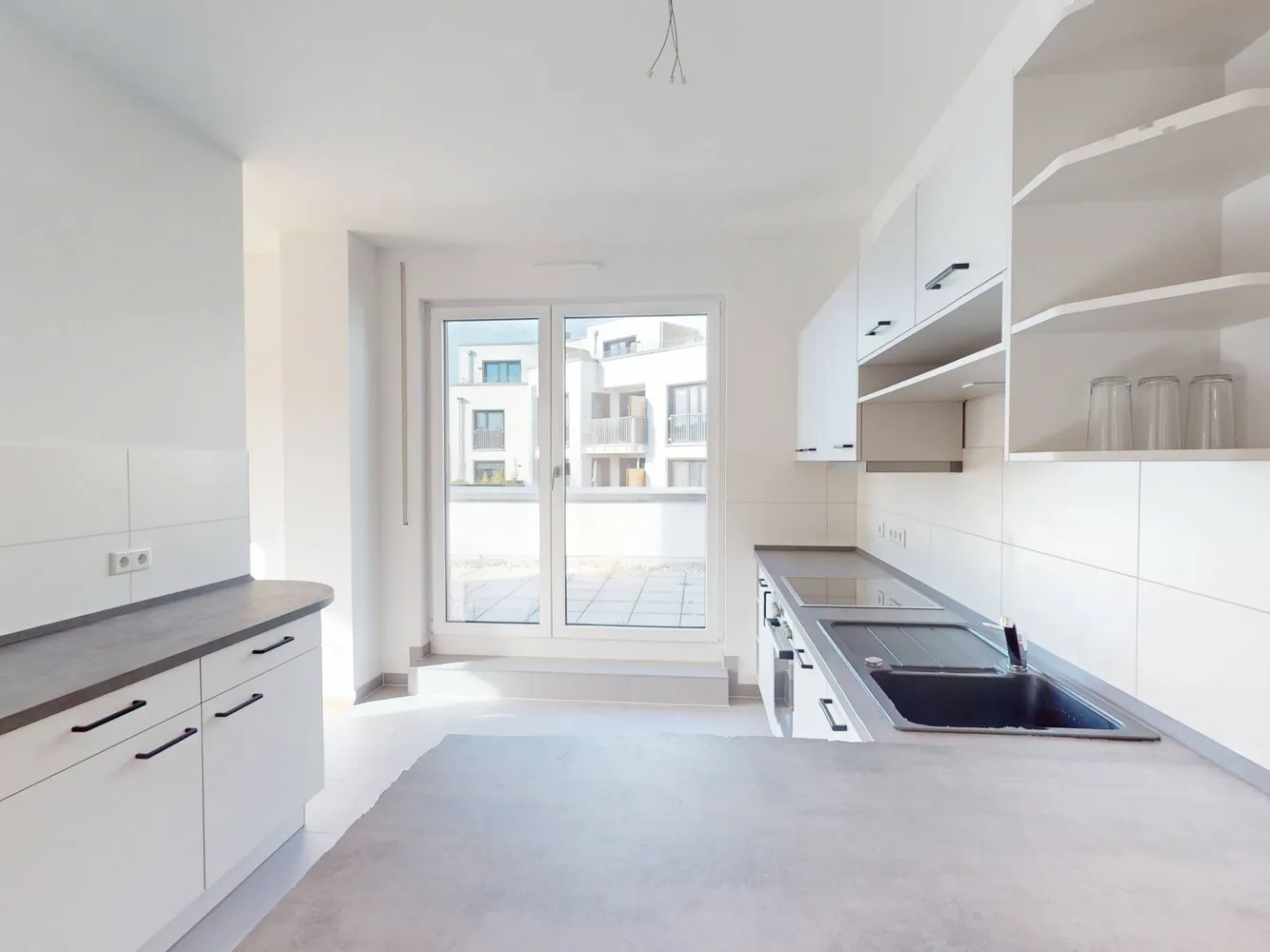 1 Zimmer Wohnung mit 83 m² in Berlin – Bild 1