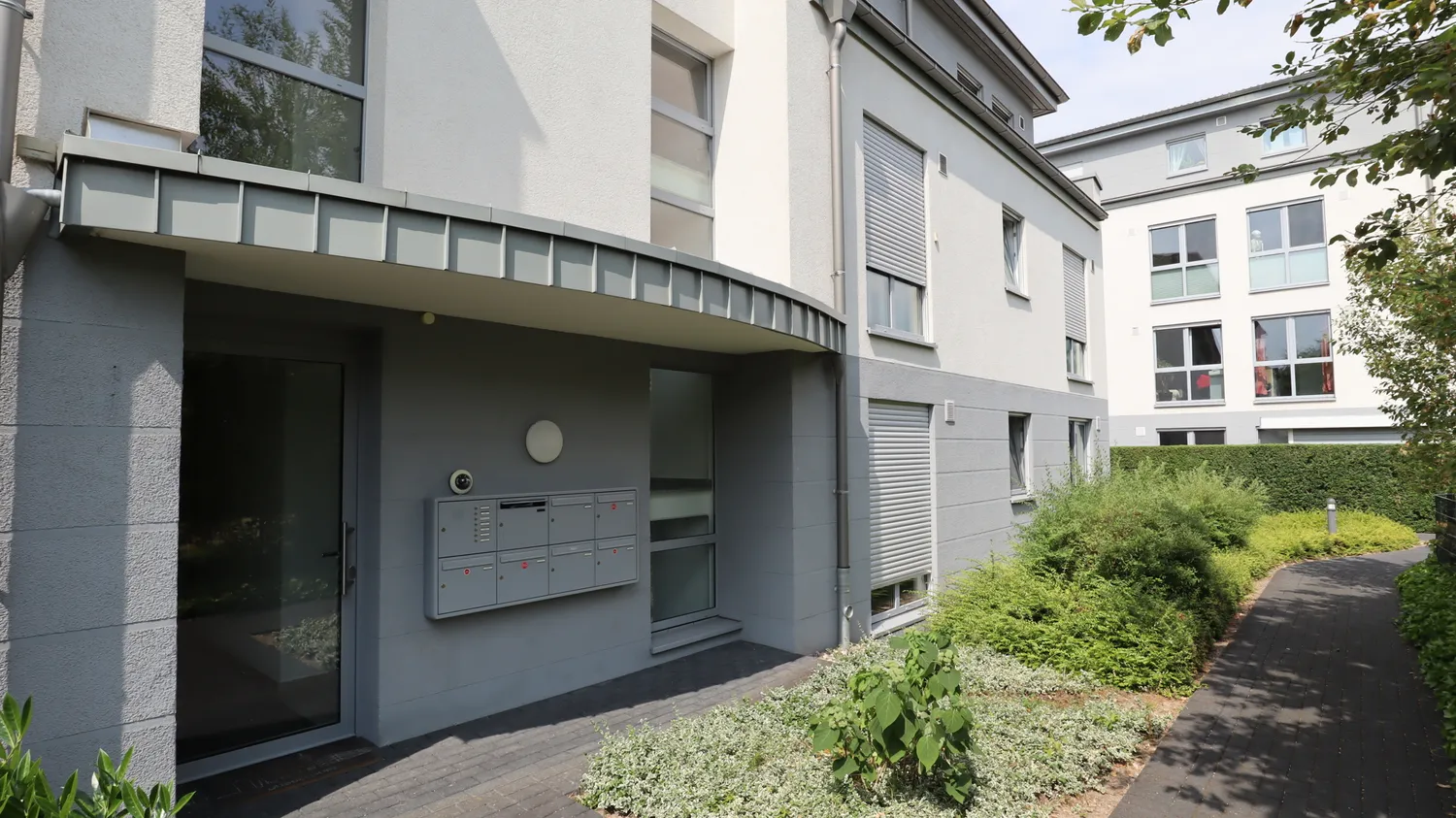 3 Zimmer Wohnung mit 82 m² in Düsseldorf – Bild 12
