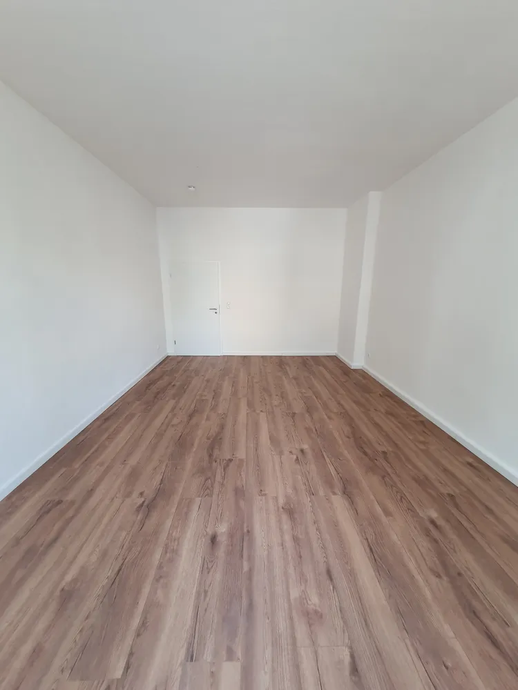 5 Zimmer Wohnung mit 151 m² in Magdeburg – Bild 3