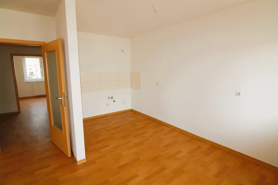 2 Zimmer Wohnung mit 48 m² in Wurzen – Bild 2