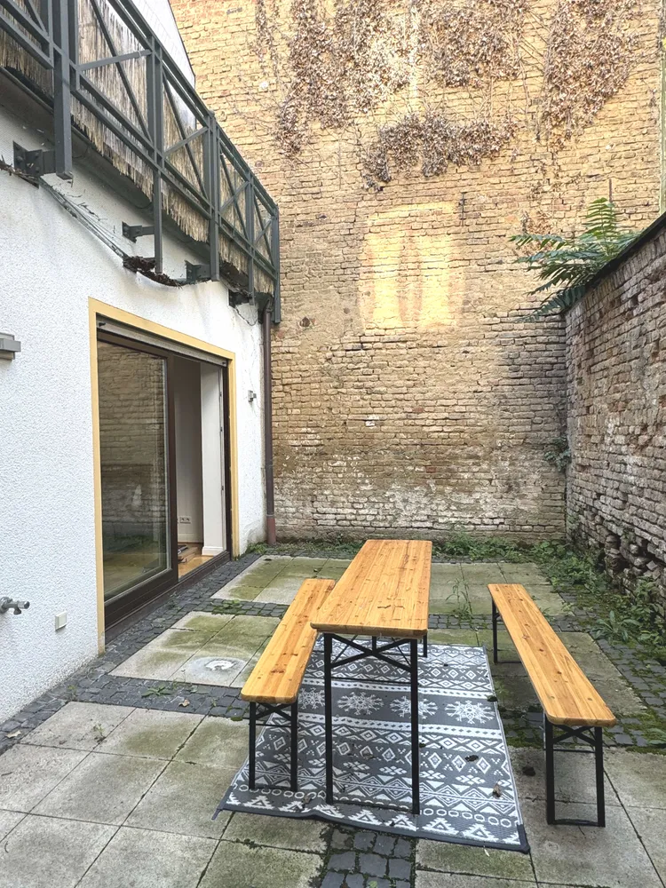 2 room apartment with 100 m² in Wiesbaden – Photo 10