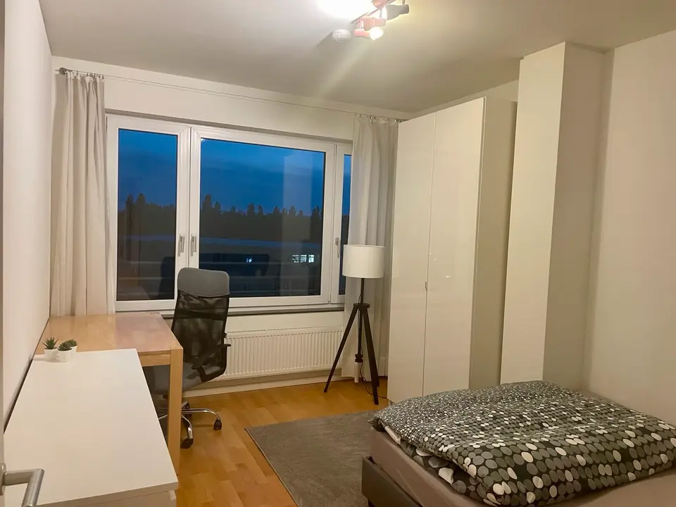 WG-Zimmer mit 140 m² in Frankfurt am Main – Bild 6