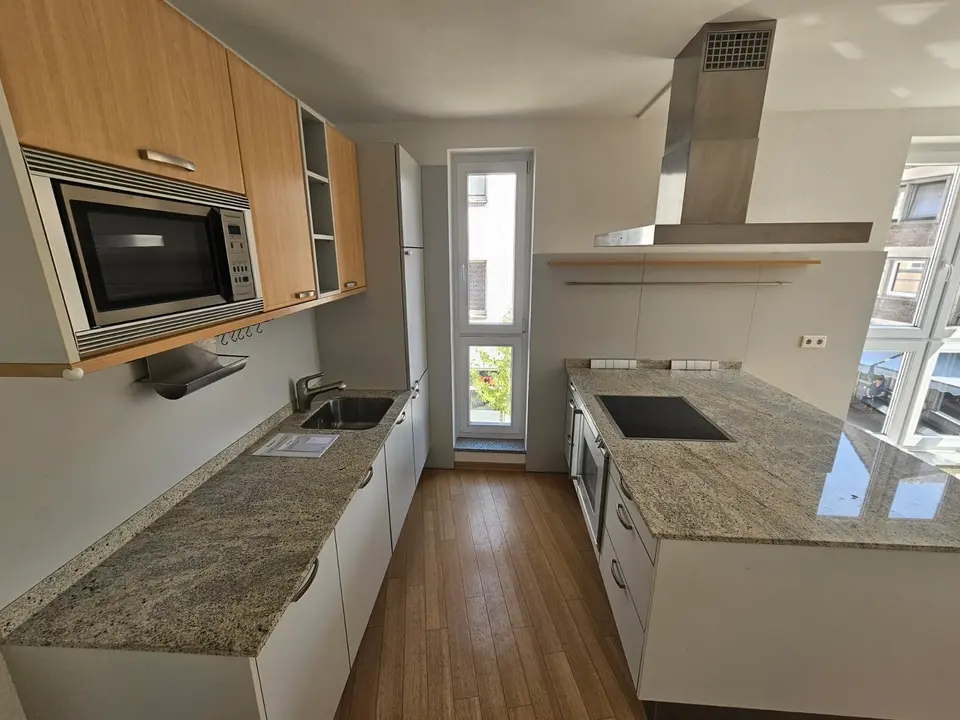 2 Zimmer Wohnung mit 73 m² in Krefeld – Bild 2