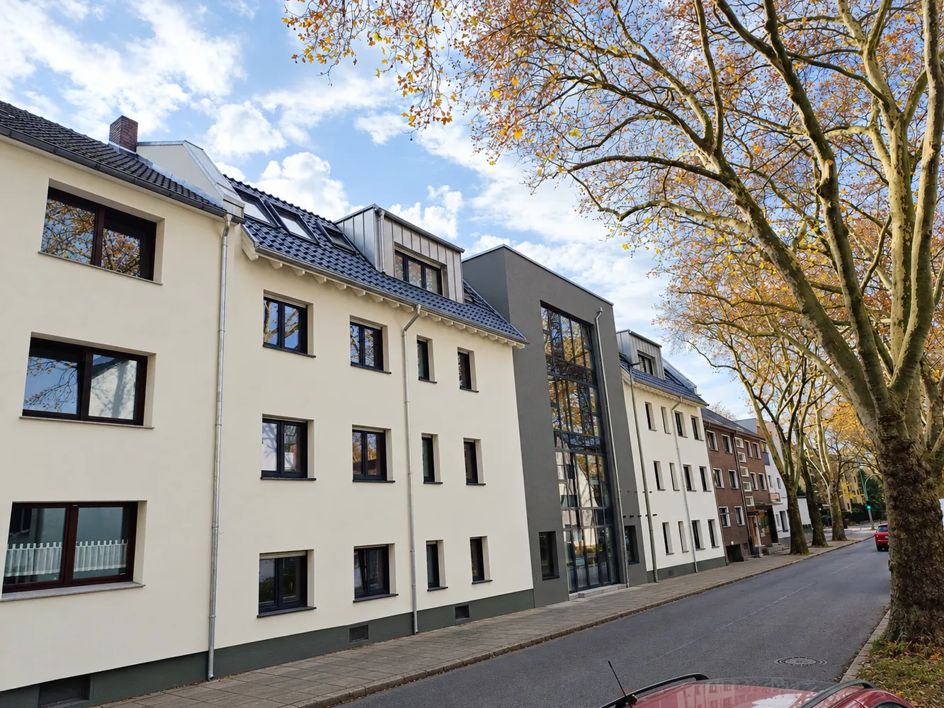 4 Zimmer Wohnung mit 90 m² in Duisburg – Bild 1
