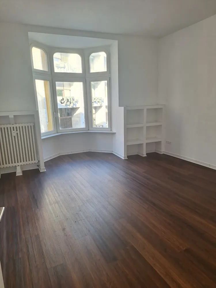 3 Zimmer Wohnung mit 85 m² in Köln – Bild 2