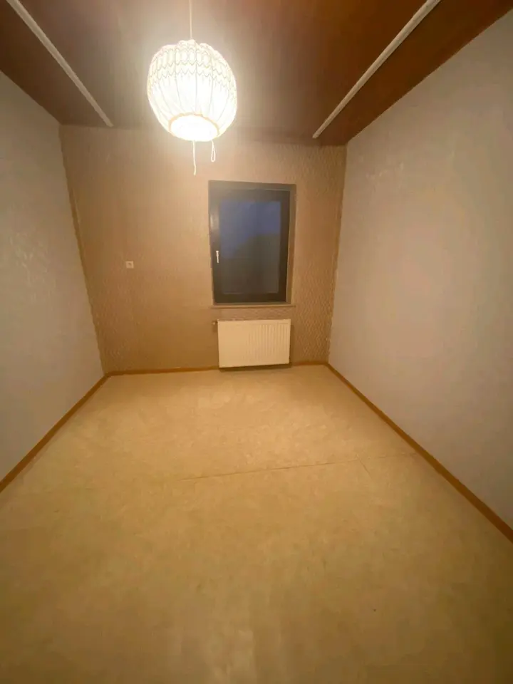 9 Zimmer Wohnung mit 185 m² in Hof – Bild 7
