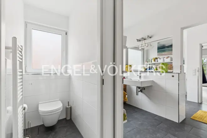9 room house with 250 m² in Bonn – Photo 12