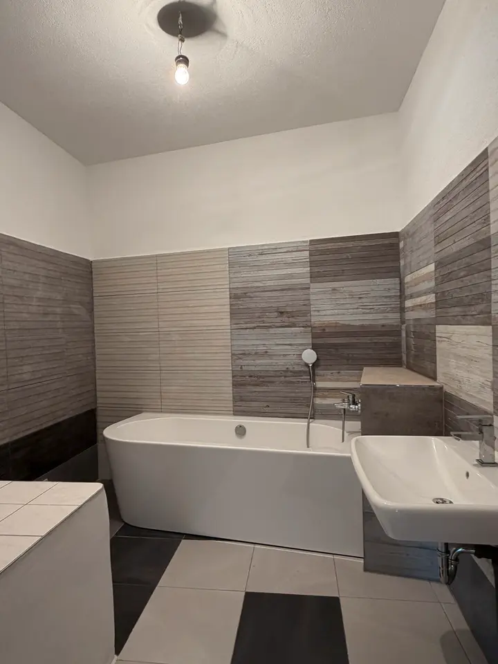 3 Zimmer Wohnung mit 83 m² in Merseburg – Bild 8