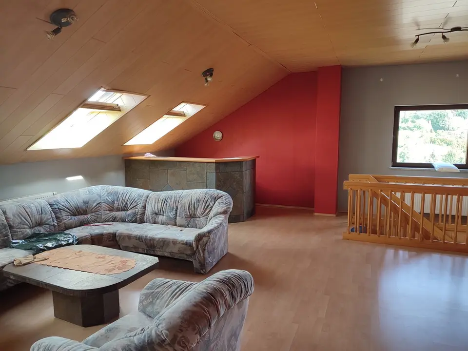 4 Zimmer Wohnung mit 180 m² in Saarbrücken – Bild 6