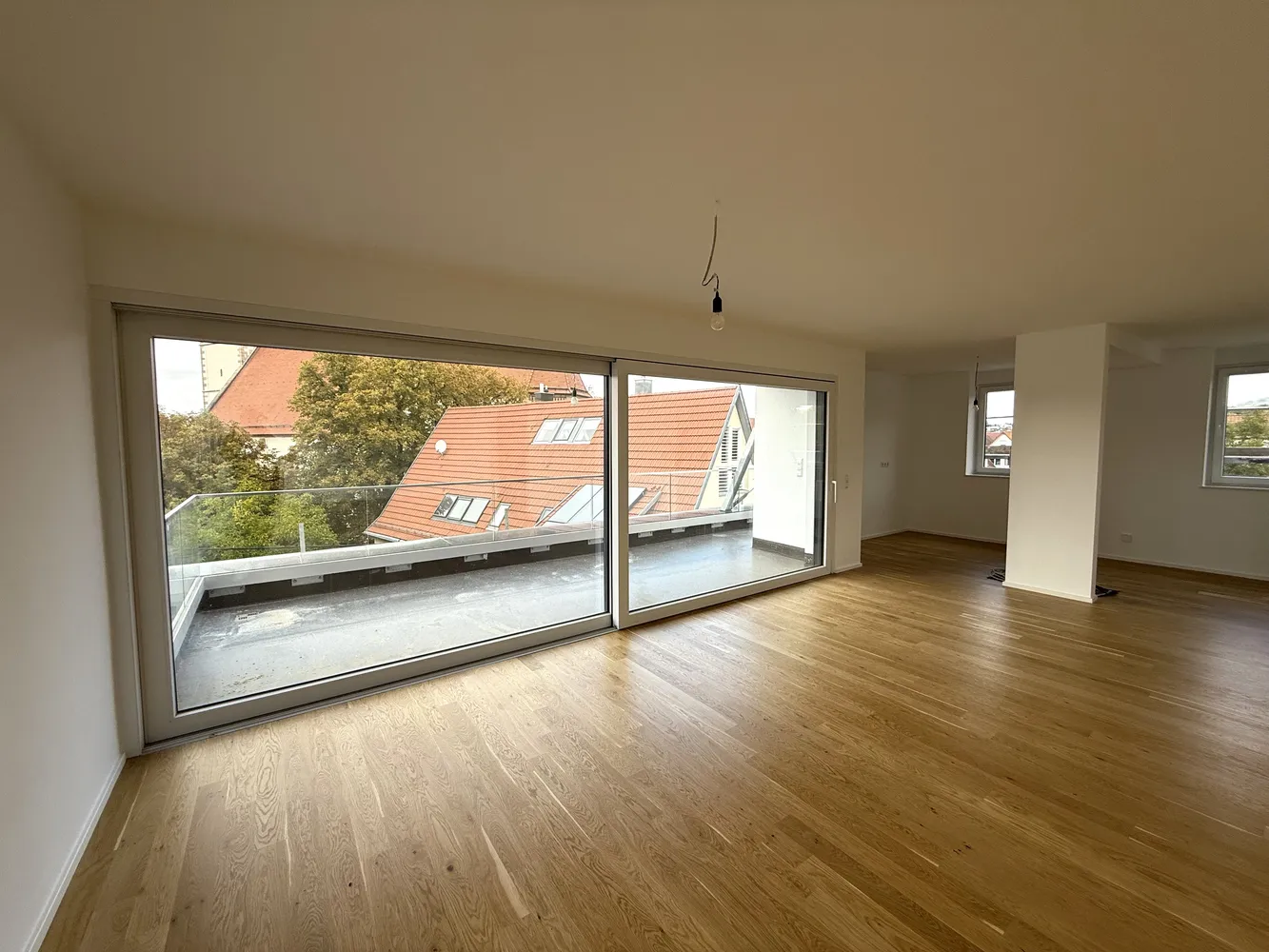 4 Zimmer Wohnung mit 143 m² in Metzingen – Bild 7