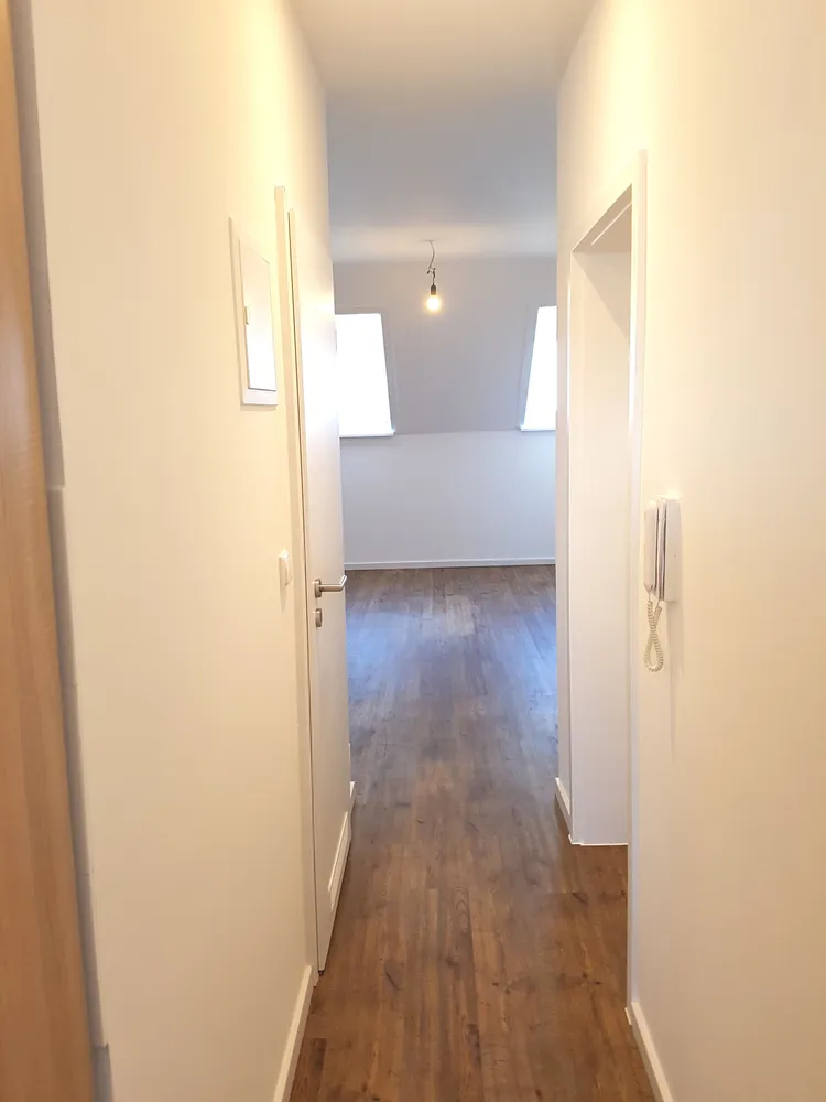 1 Zimmer Wohnung mit 30 m² in Wiesbaden – Bild 1