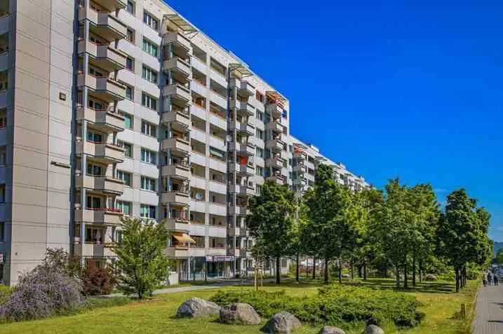 2 Zimmer Wohnung mit 43 m² in Dresden – Bild 2