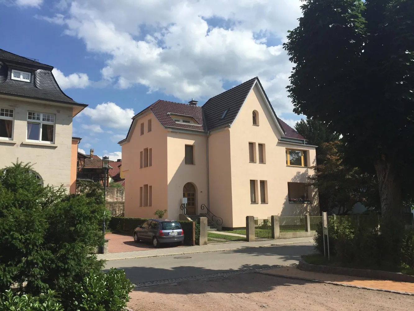 2 Zimmer Wohnung mit 100 m² in Schmalkalden – Bild 1