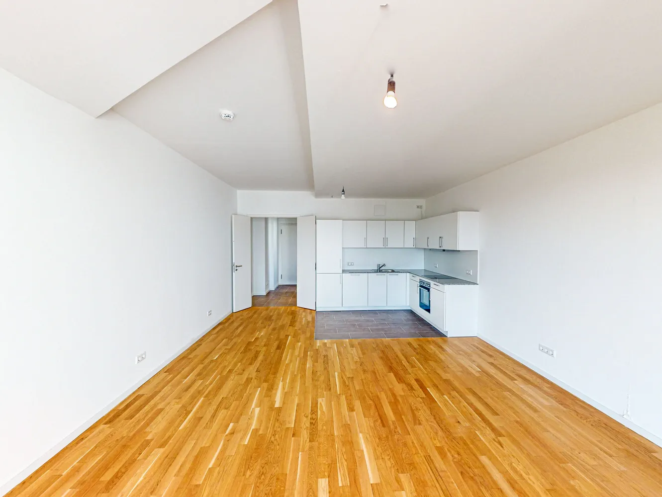 3 Zimmer Wohnung mit 97 m² in Berlin – Bild 2