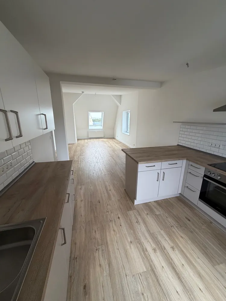 2 Zimmer Wohnung mit 69 m² in Kiel – Bild 3