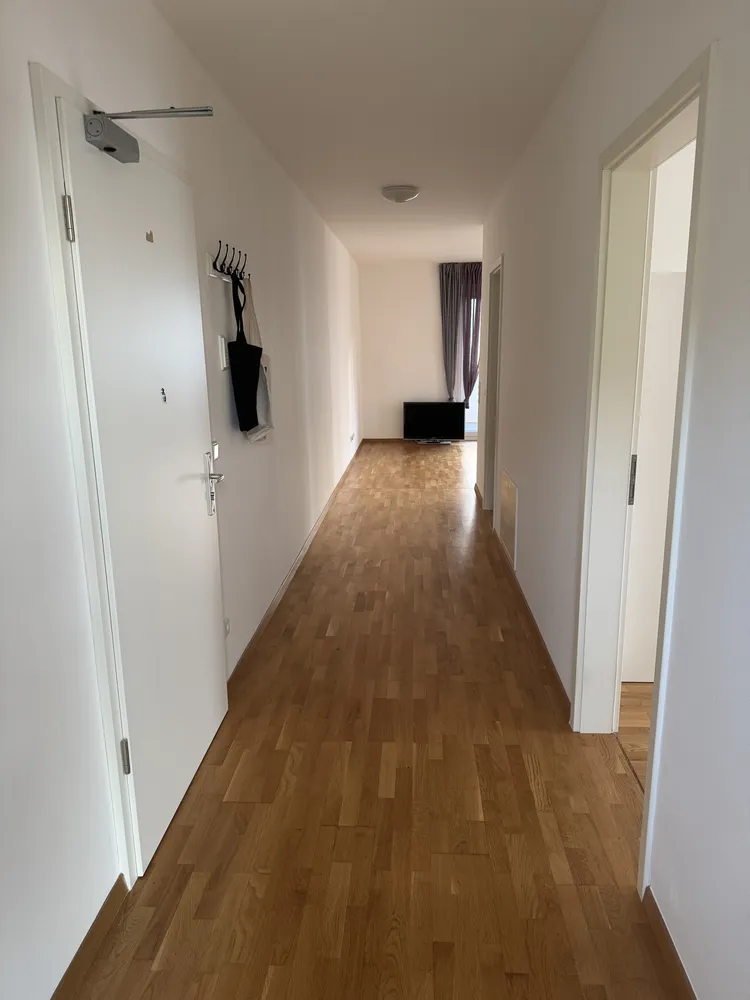 2 Zimmer Wohnung mit 74 m² in Frankfurt am Main – Bild 7
