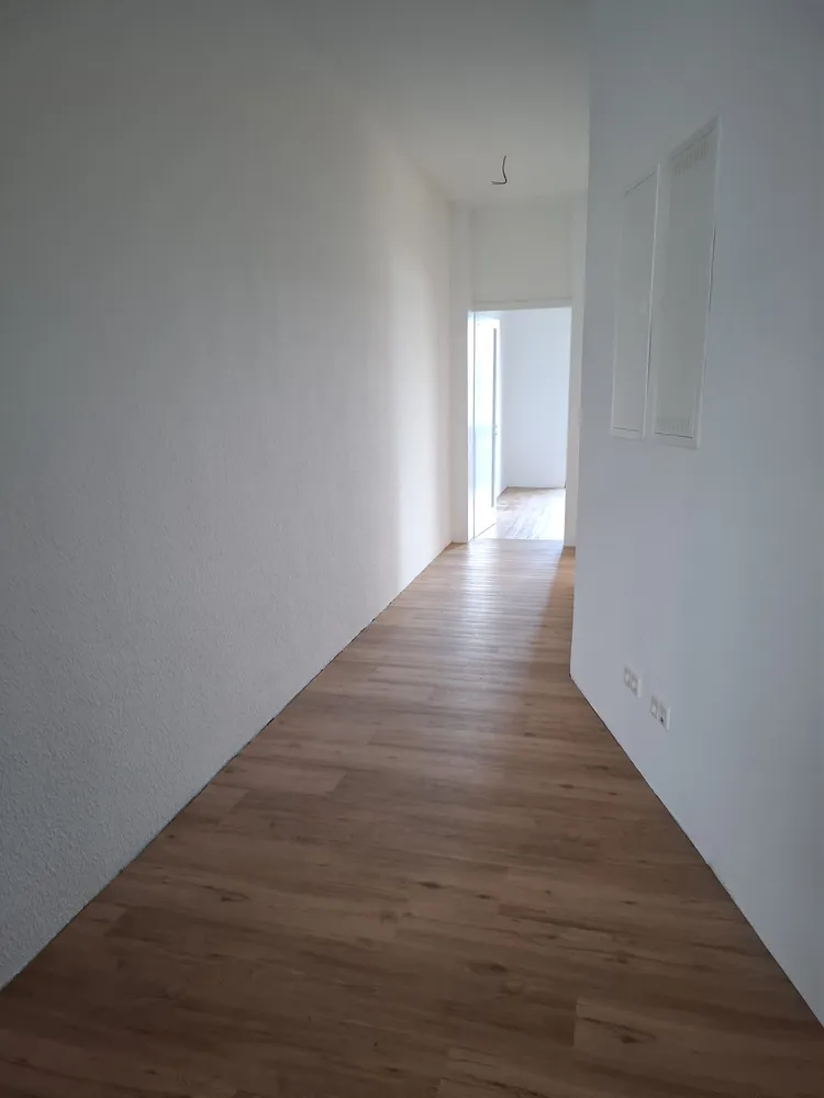 3 Zimmer Wohnung mit 93 m² in Karlsruhe – Bild 3