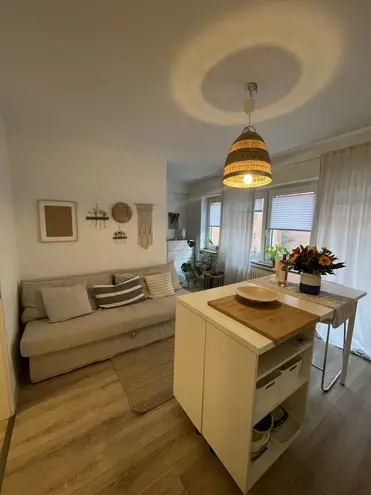2 Zimmer Wohnung mit 32 m² in Köln – Bild 1