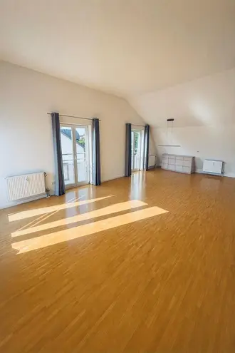 3 Zimmer Wohnung mit 75 m² in Frankfurt am Main – Bild 3