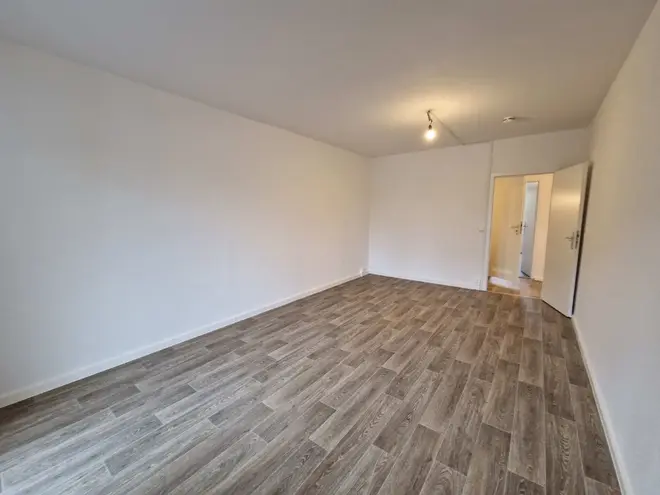 5 Zimmer Wohnung mit 109 m² in Leipzig – Bild 2