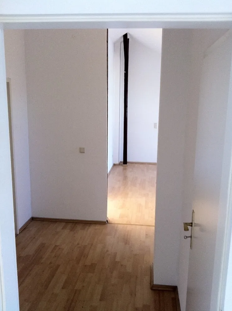 4 Zimmer Wohnung mit 95 m² in Kiel – Bild 4