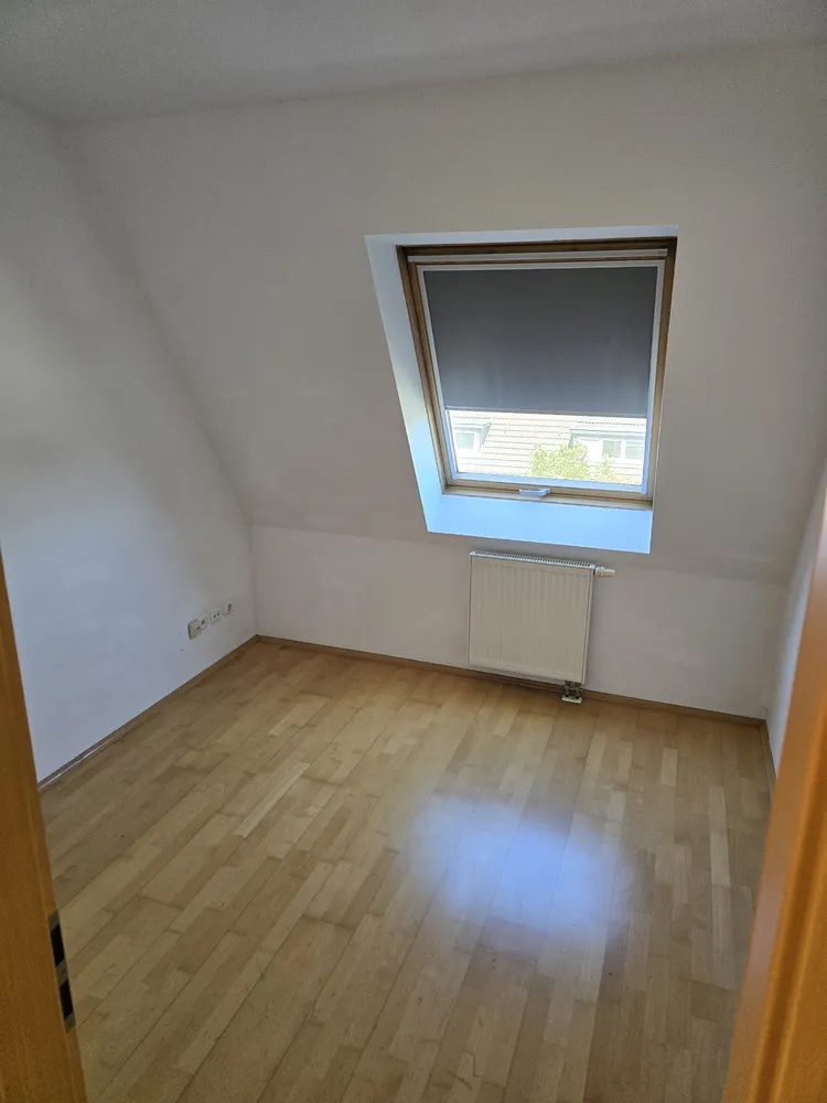 2 Zimmer Wohnung mit 127 m² in Mülheim an der Ruhr – Bild 4