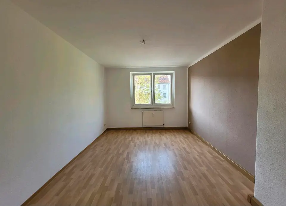 3 Zimmer Wohnung mit 58 m² in Halle (Saale) – Bild 3