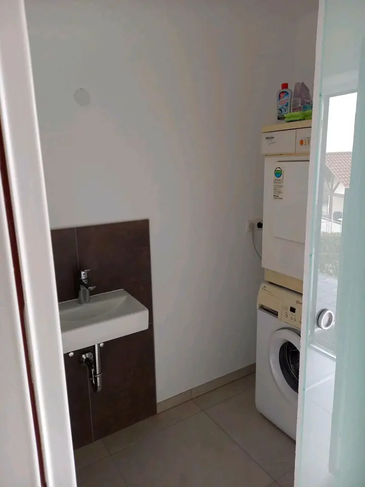 WG-Zimmer mit 80 m² in Aalen – Bild 7