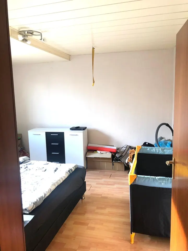 1 Zimmer Wohnung mit 80 m² in Grevenbroich – Bild 8