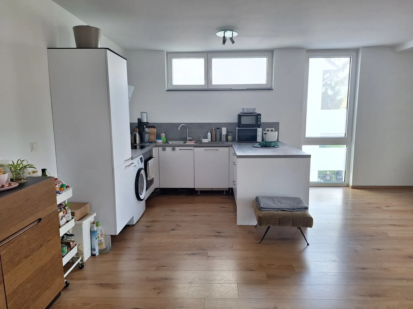 4 Zimmer Wohnung mit 98 m² in Düsseldorf – Bild 2