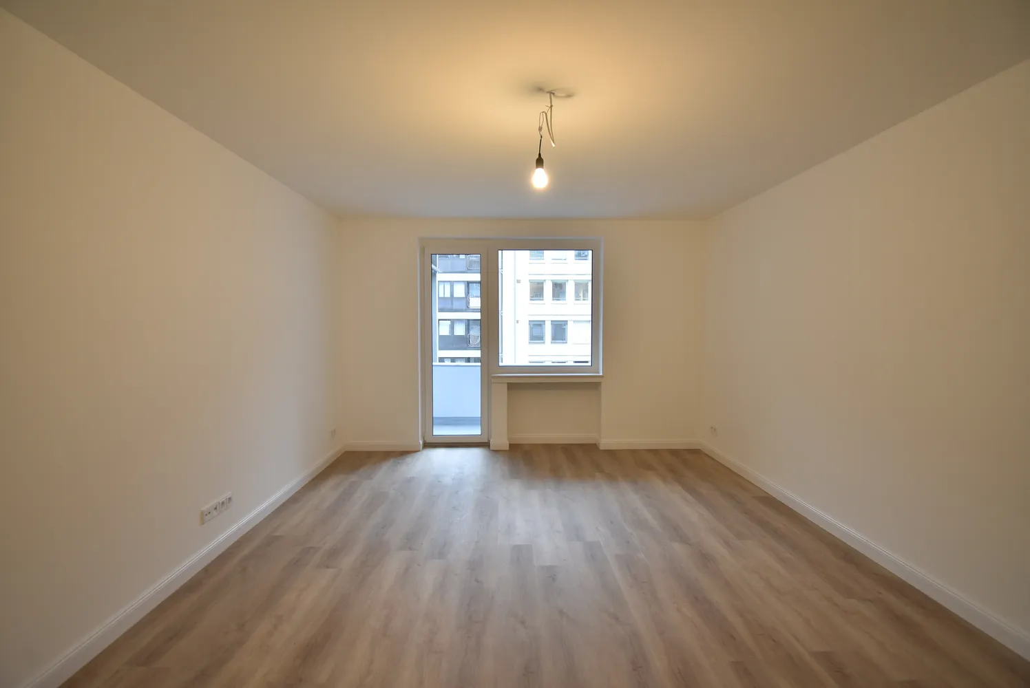 2 Zimmer Wohnung mit 67 m² in Düsseldorf – Bild 10