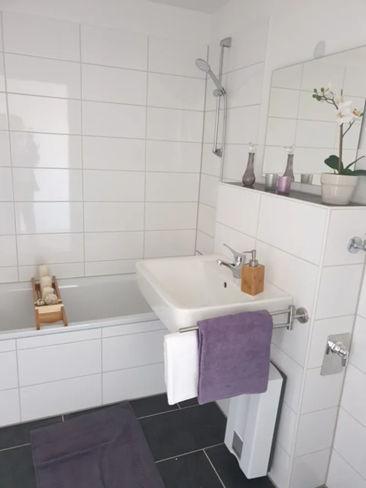 3 Zimmer Wohnung mit 72 m² in Bonn – Bild 2