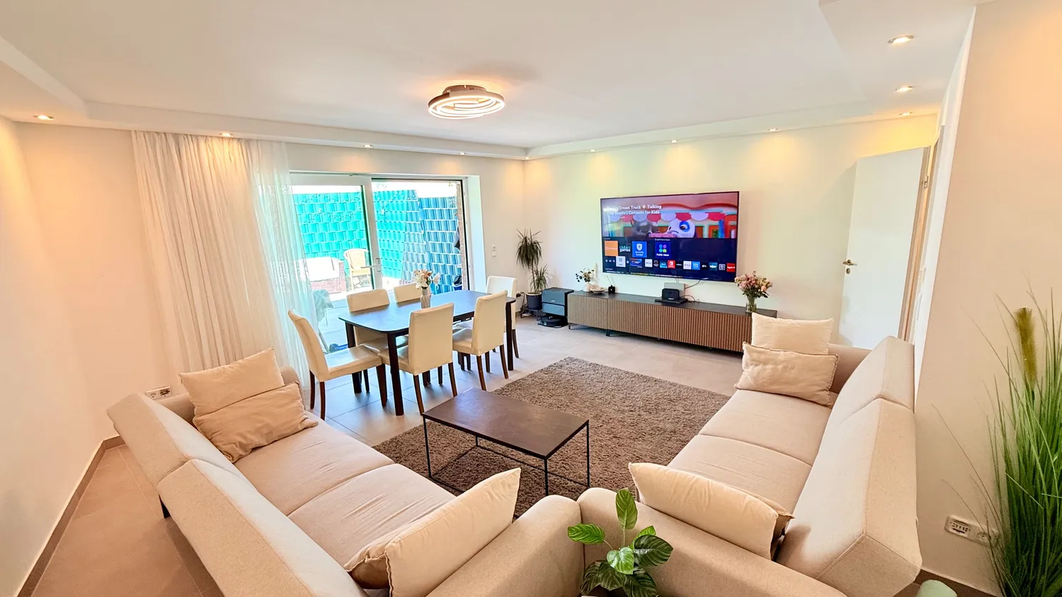 4 Zimmer Wohnung mit 112 m² in Köln – Bild 1