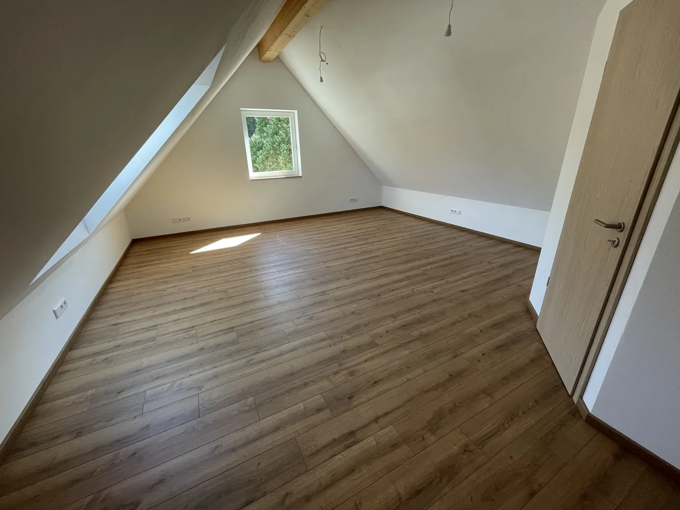 4 Zimmer Wohnung mit 90 m² in Dachau – Bild 9