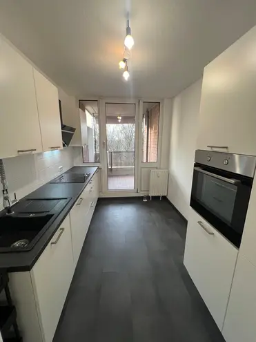 3 Zimmer Wohnung mit 95 m² in Köln – Bild 4