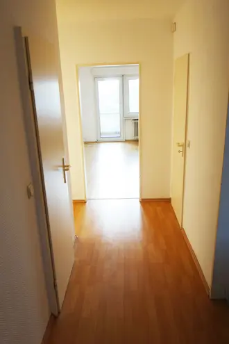 2 Zimmer Wohnung mit 72 m² in Frankfurt am Main – Bild 4