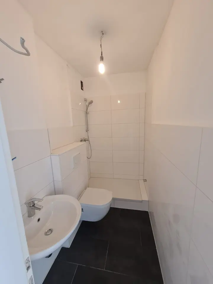 Studio with 38 m² in Cologne – Photo 4