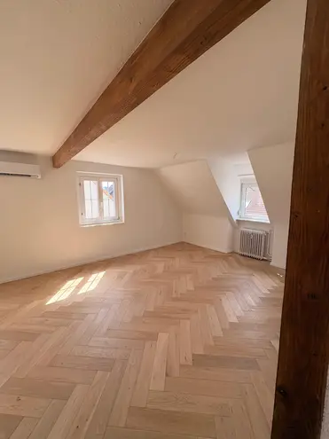 4 Zimmer Wohnung mit 80 m² in Stuttgart – Bild 2