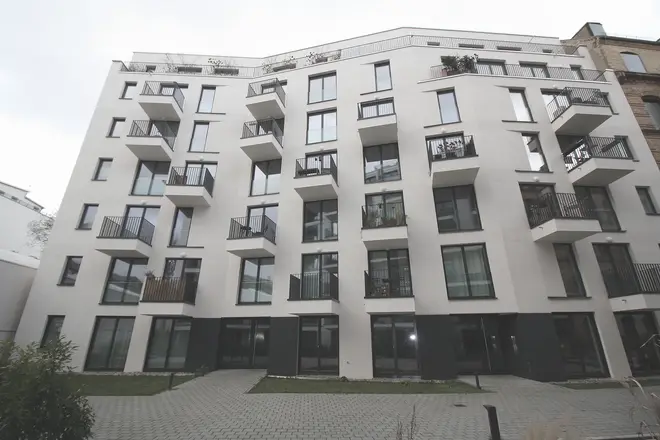 2 Zimmer Wohnung mit 65 m² in Berlin – Bild 2
