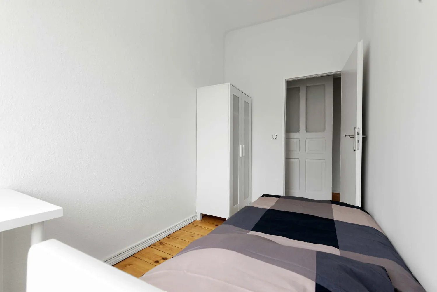 Shared room with 8 m² in Berlin – Photo 10