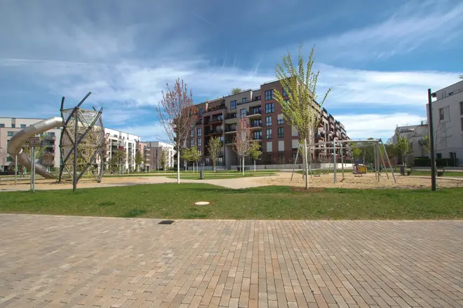 4 Zimmer Wohnung mit 154 m² in Düsseldorf – Bild 4