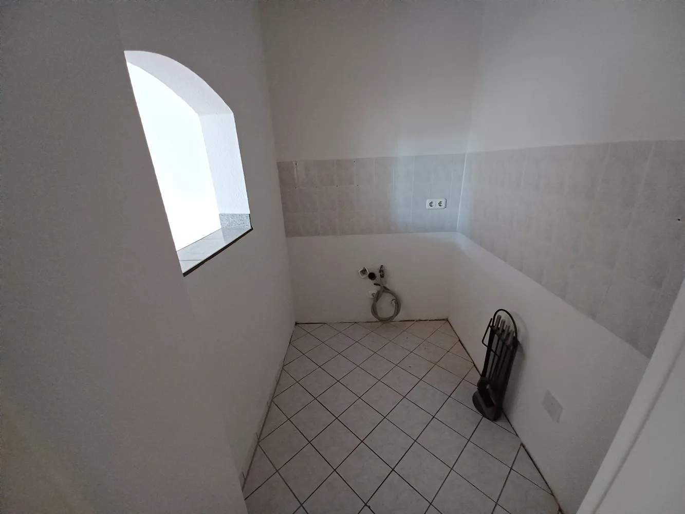 2 Zimmer Wohnung mit 40 m² in Dresden – Bild 7