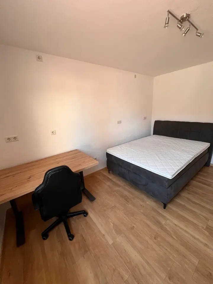 WG-Zimmer mit 180 m² in Ingolstadt – Bild 3
