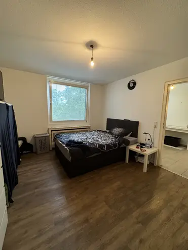 4 Zimmer Wohnung mit 107 m² in Köln – Bild 4