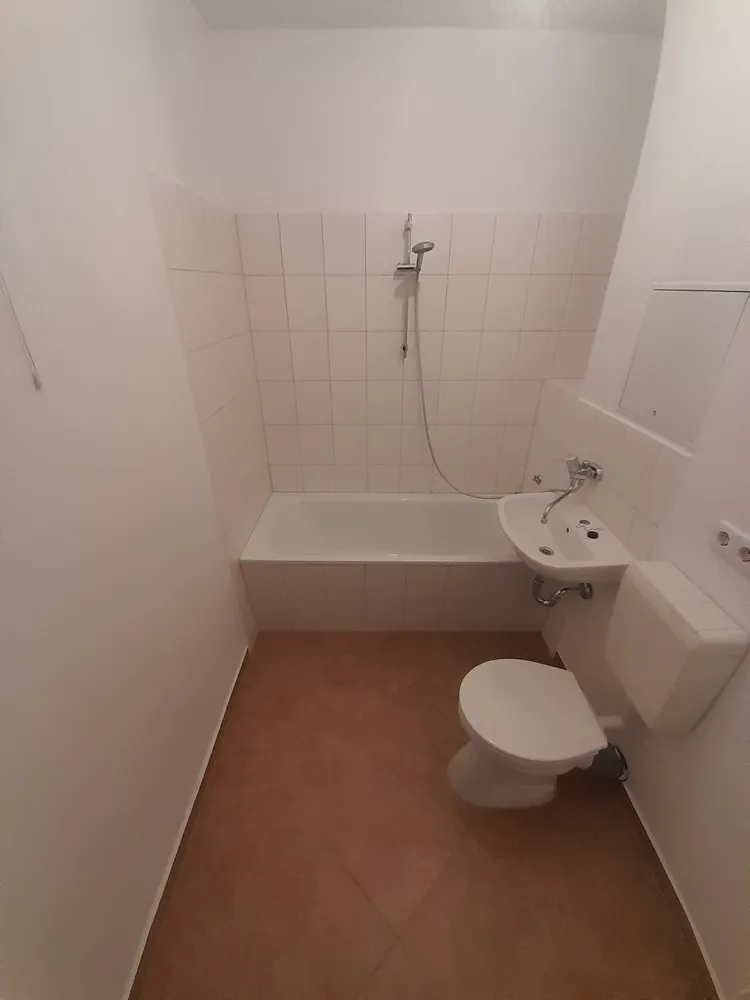 2 Zimmer Wohnung mit 47 m² in Dresden – Bild 4
