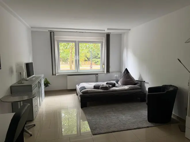 1 Zimmer Wohnung mit 32 m² in Frankfurt am Main – Bild 2