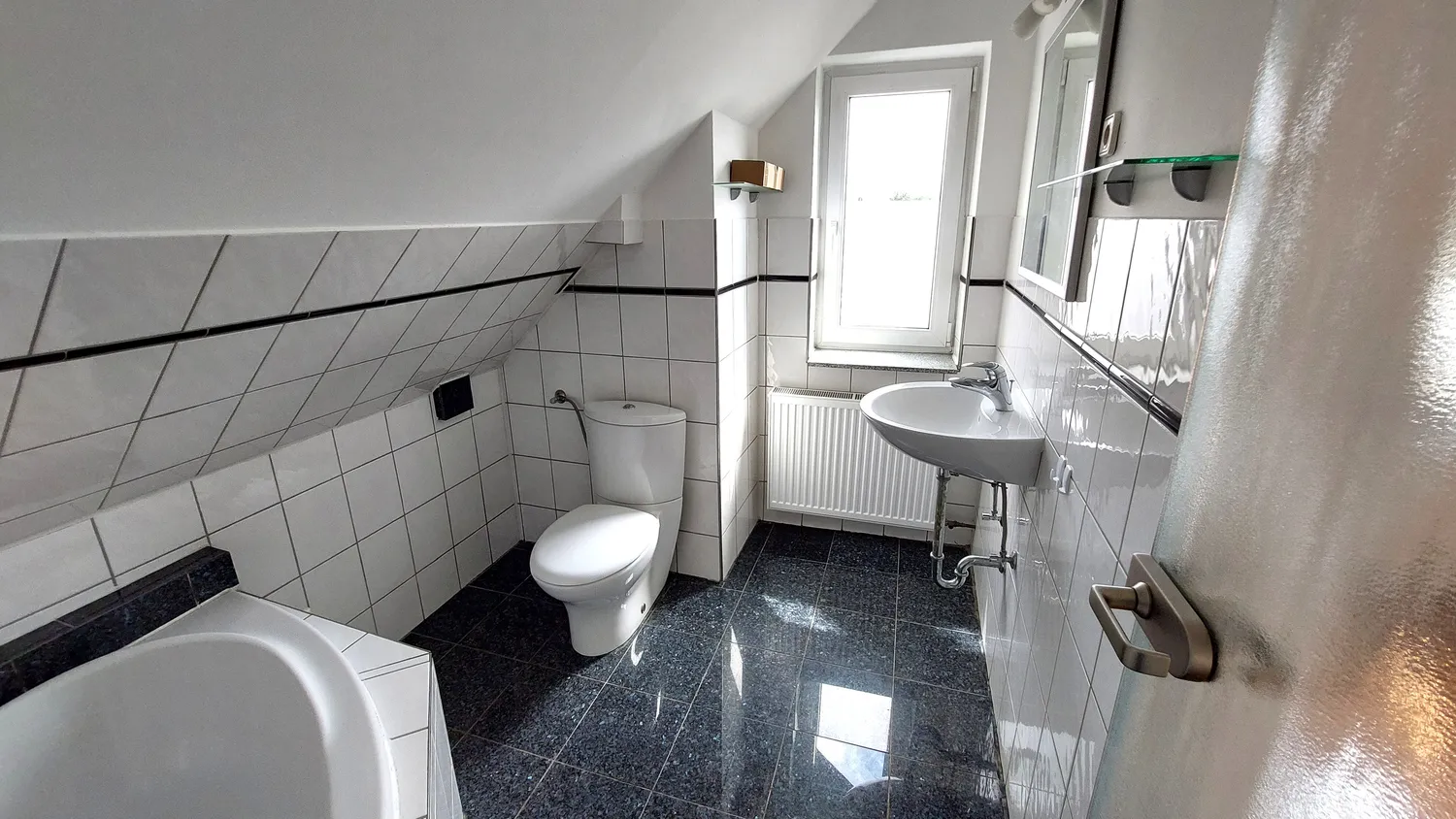 2 Zimmer Wohnung mit 60 m² in Grevenbroich – Bild 6
