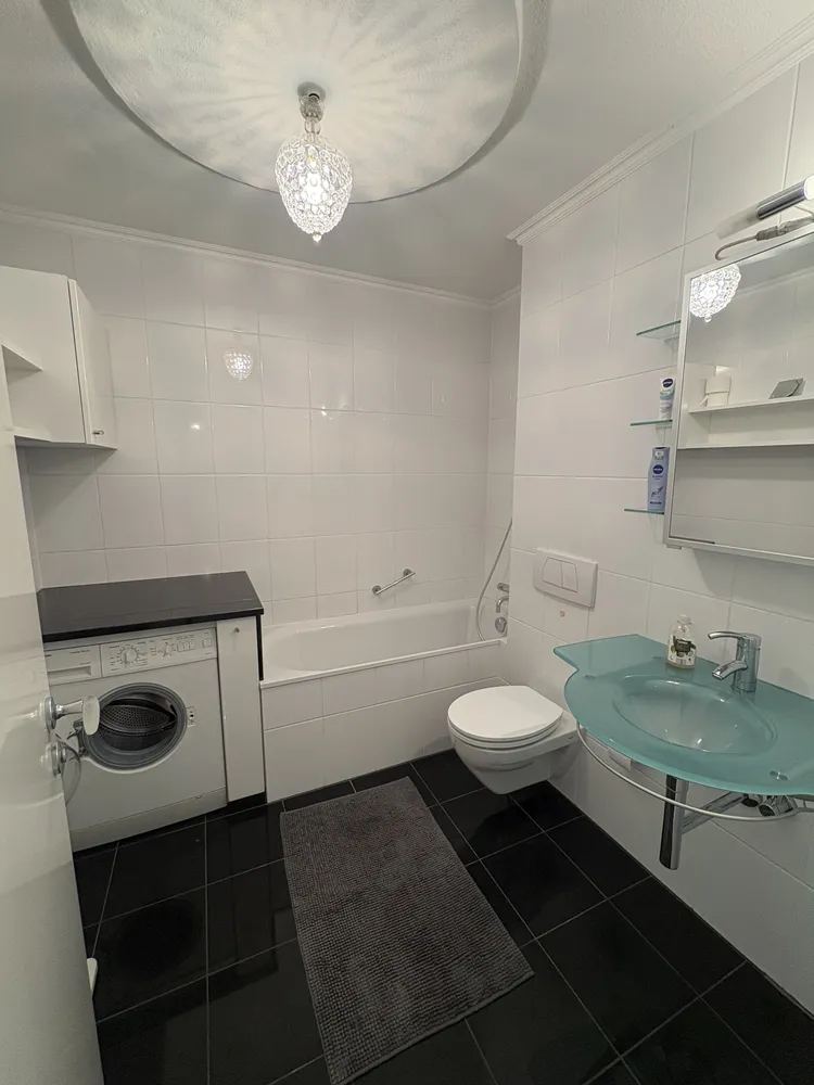 3 Zimmer Wohnung mit 105 m² in München – Bild 3